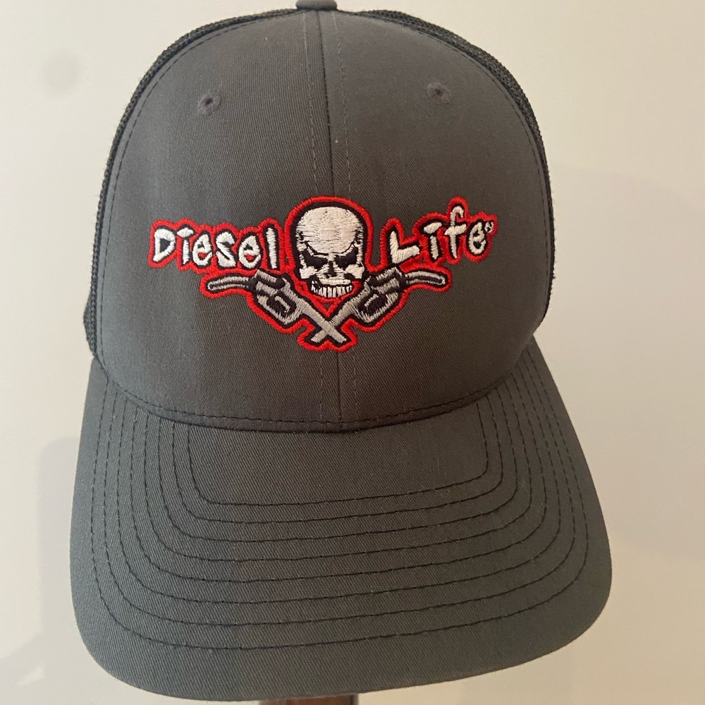 Osfa Diesel Life Trucker Hat Richardson Style 112 Gray:Black/Red View 2
